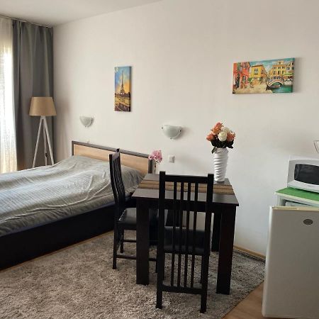 Royal Palm Studio With Seaview Sveti Vlas Exterior foto