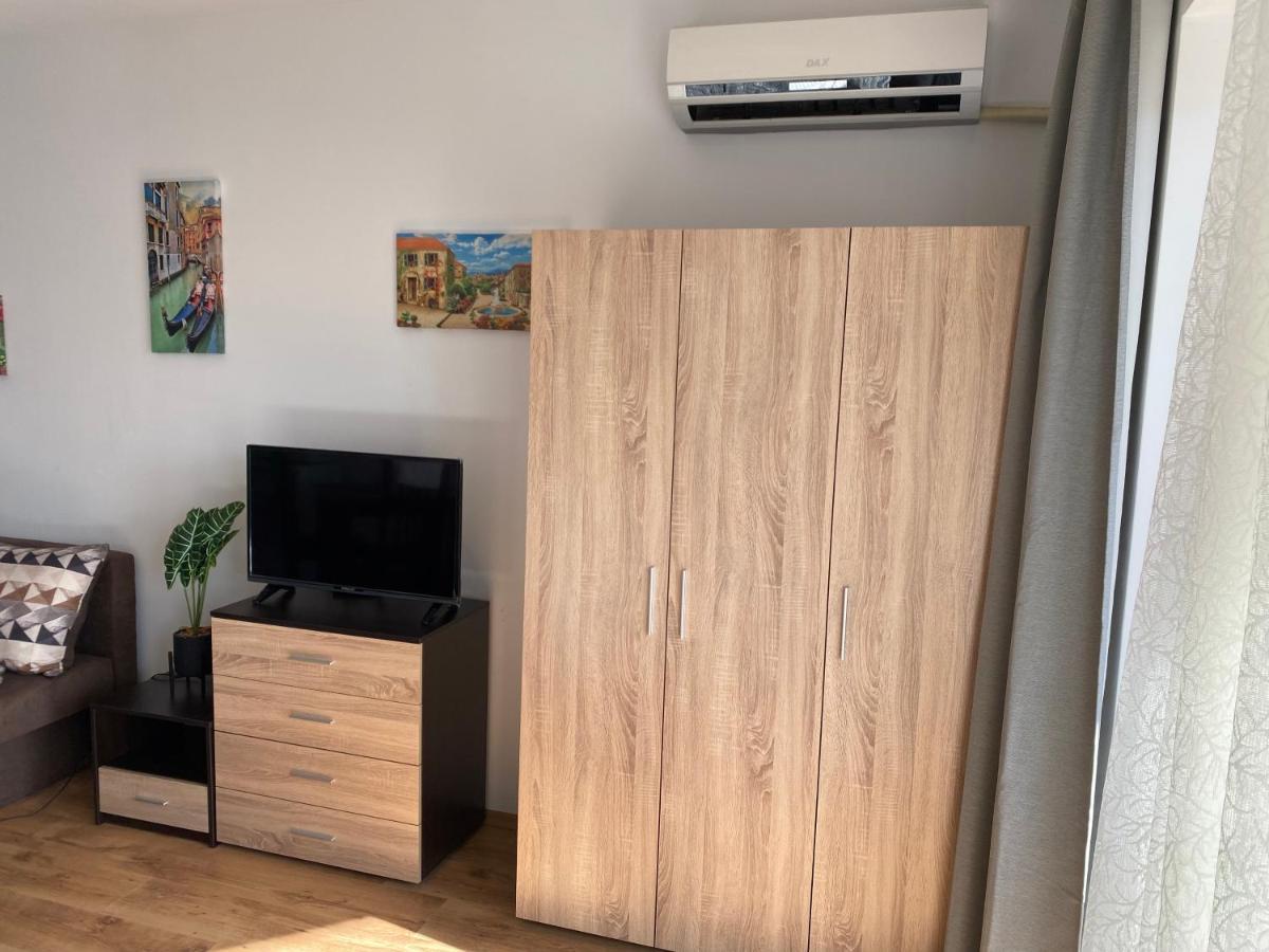 Royal Palm Studio With Seaview Sveti Vlas Exterior foto